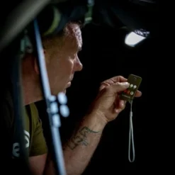 Trakker - Nitelife Bivvy Light Remote 11 Trakker - Nitelife Bivvy Light Remote -Predator shop 221512 nitelife remote bivvy light 01