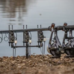 Solar Tackle - Black-Lite Captive Adjustable Buzz Bar 2 Rod -Predator shop 5ghpfepr 1