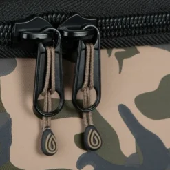 Fox - Aquos Camolite EVA Bag -Predator shop aquos camo zip detail