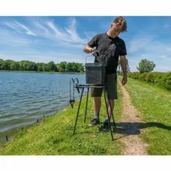 Avid - Bait Station Kit 9 Avid - Bait Station Kit -Predator shop avid bait station kit 5