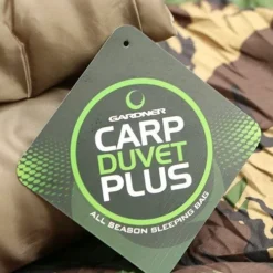 Gardner - Camo Carp Duvet Sleeping Bag -Predator shop carp duvet plus hanging tag macro copy