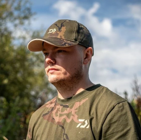 Daiwa - Carp Camo Peaked Cap 6 Daiwa - Carp Camo Peaked Cap - Image 6