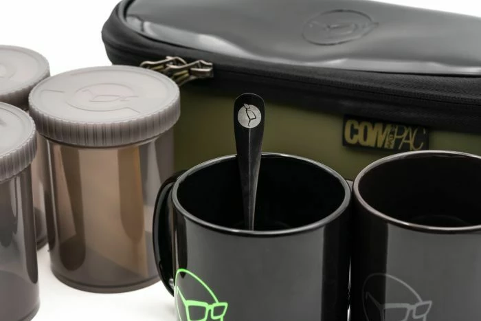 Korda - Compac Tea Set 3 Piece 6 Korda - Compac Tea Set 3 Piece - Image 6