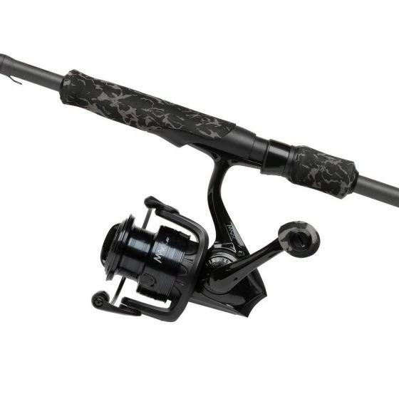 Abu Garcia - Max X Spinning Black Ops Fixed Spool Combo 2 Abu Garcia - Max X Spinning Black Ops Fixed Spool Combo - Image 2