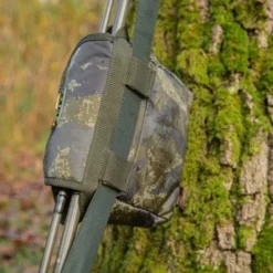 Solar Tackle - Undercover Camo Padded Reel Pouch -Predator shop solar reel pouch 3